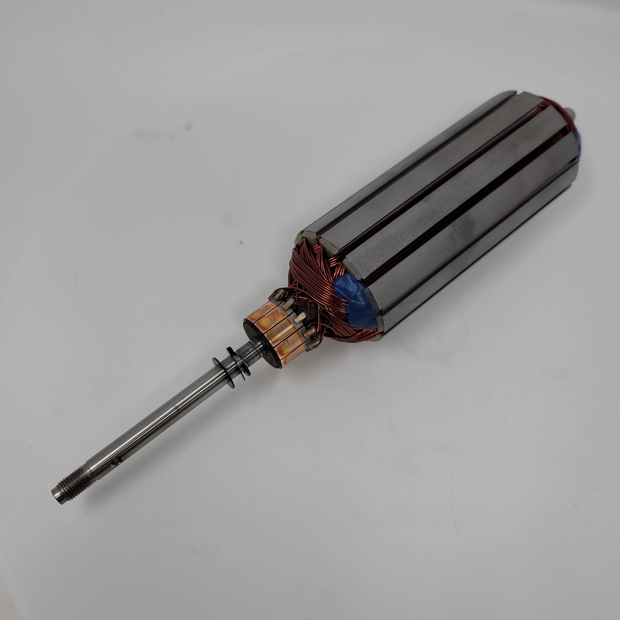 1699548779230_2048x.jpg?v=  