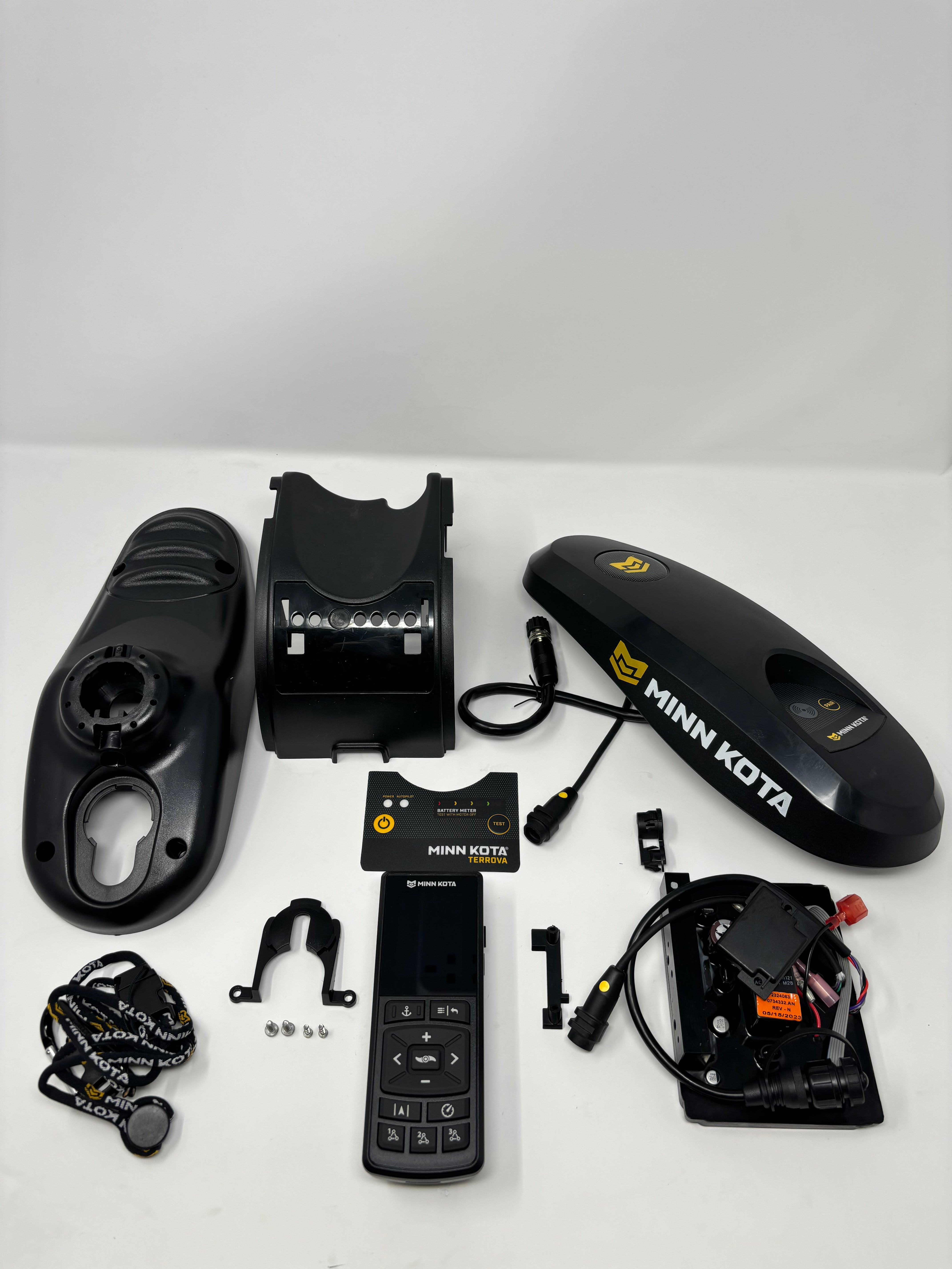 i-pilot compatible fish finders Lakeside Marine & Service